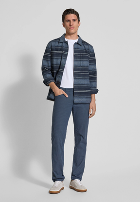 Calça Masculina com Bolsos Laterais Azul-Marinho