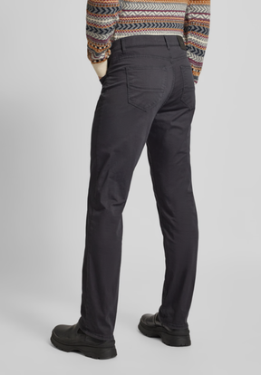 Calça Masculina com Padrão Texturizado