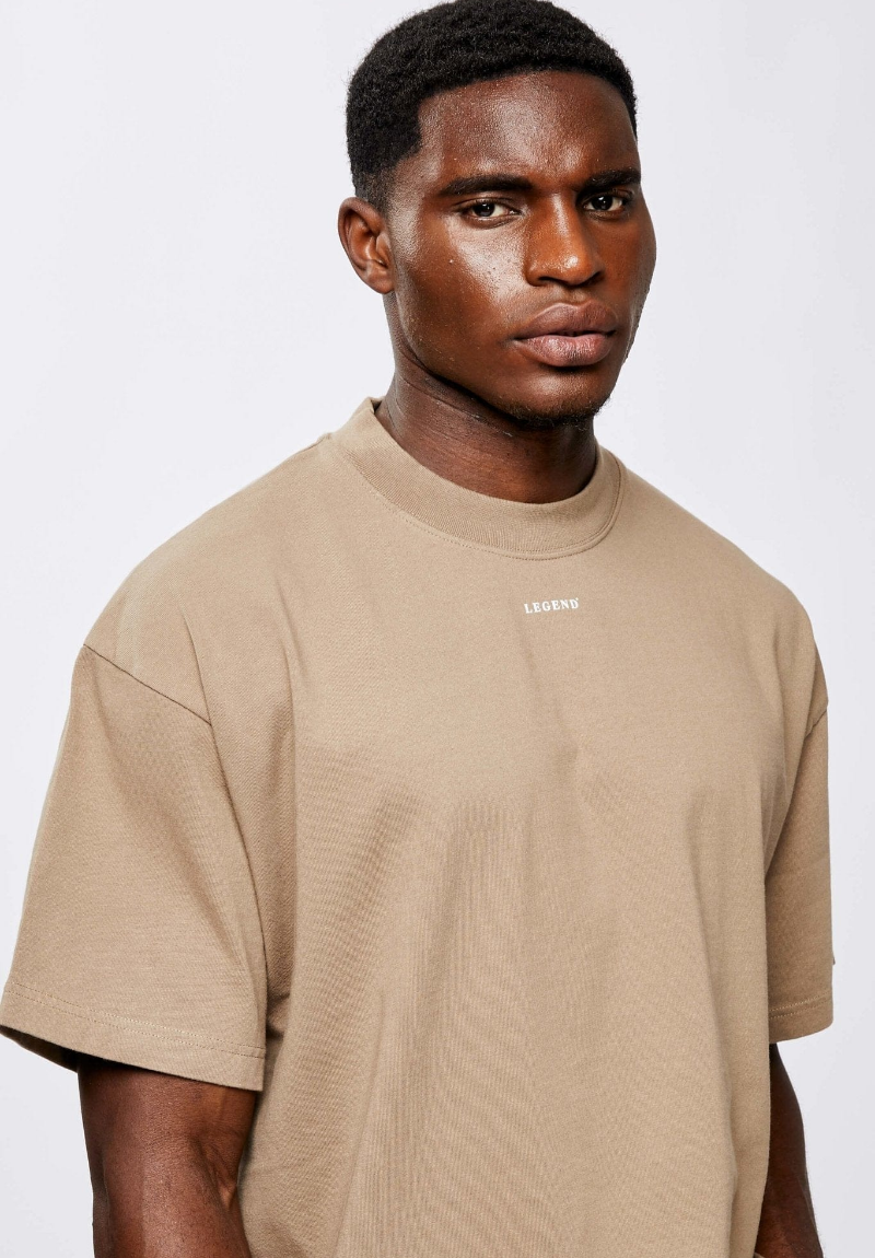 T-Shirt Oversized Masculina Marrom