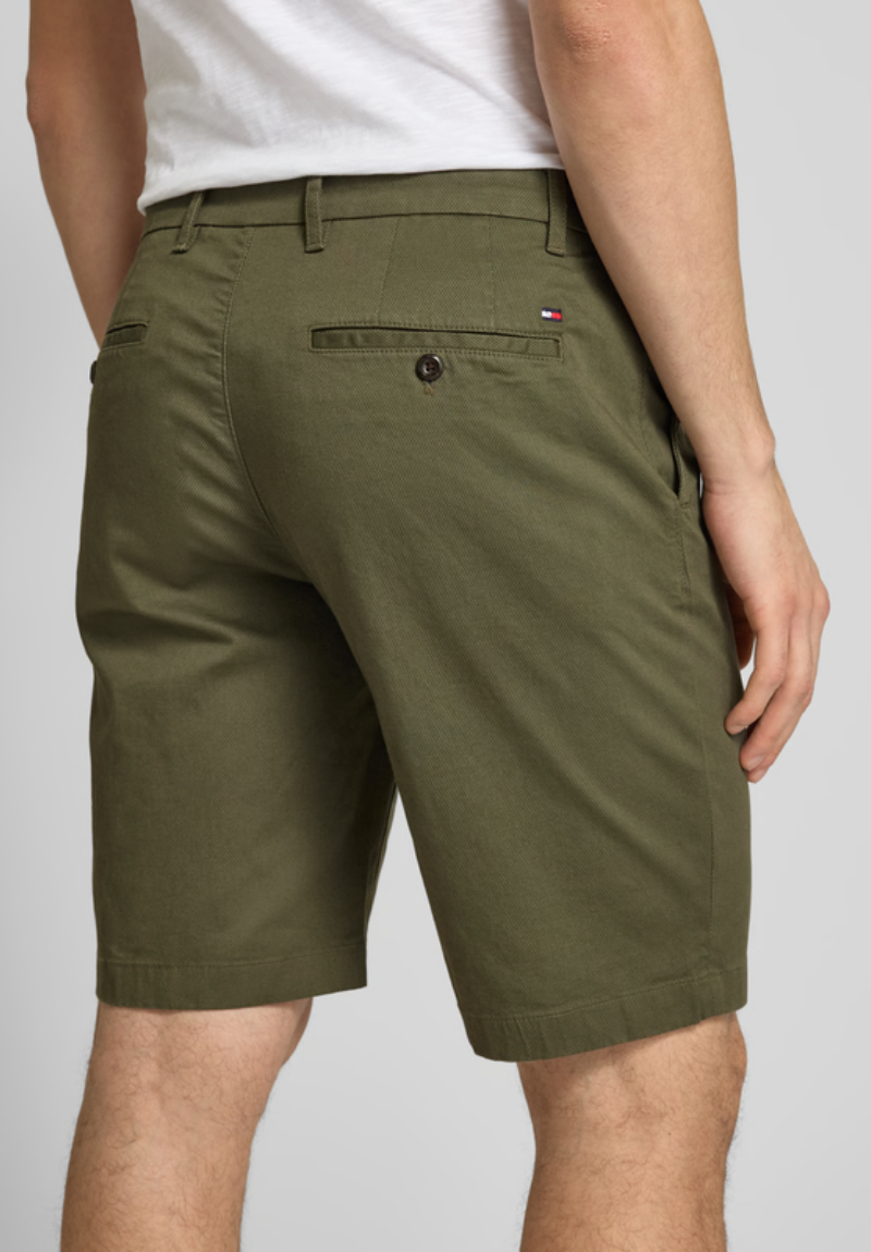 Bermuda Masculina de Corte Regular com Padrão Texturizado Cáqui