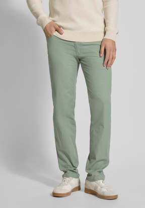 Calça Masculina com Bolsos Laterais Verde Claro