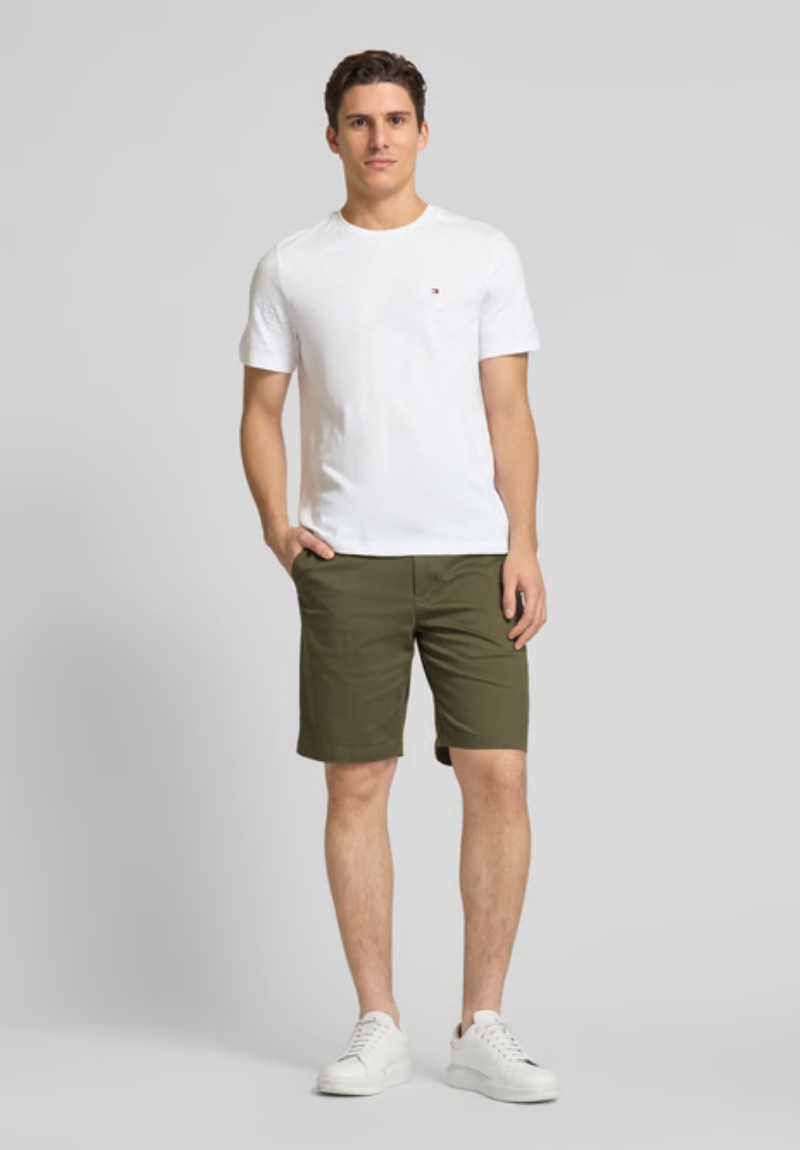 Bermuda Masculina de Corte Regular com Padrão Texturizado Cáqui